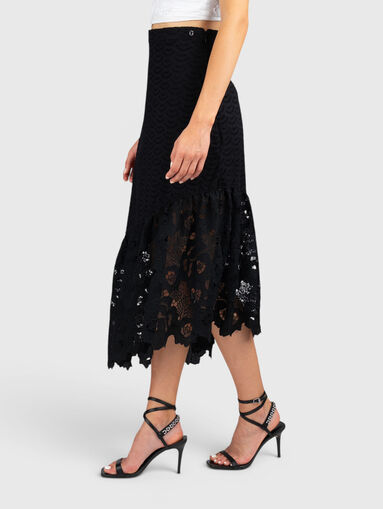 Asymmetrical skirt in black - 3