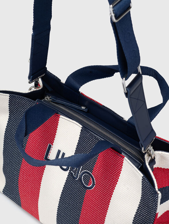 Striped bag with embroidered logo and long handle - 5