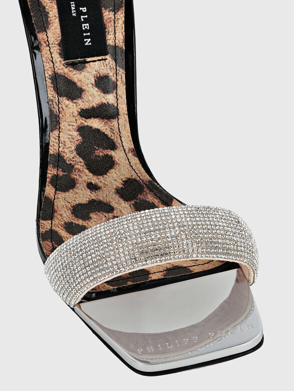 Black leather heeled sandals with rhinestones - 4