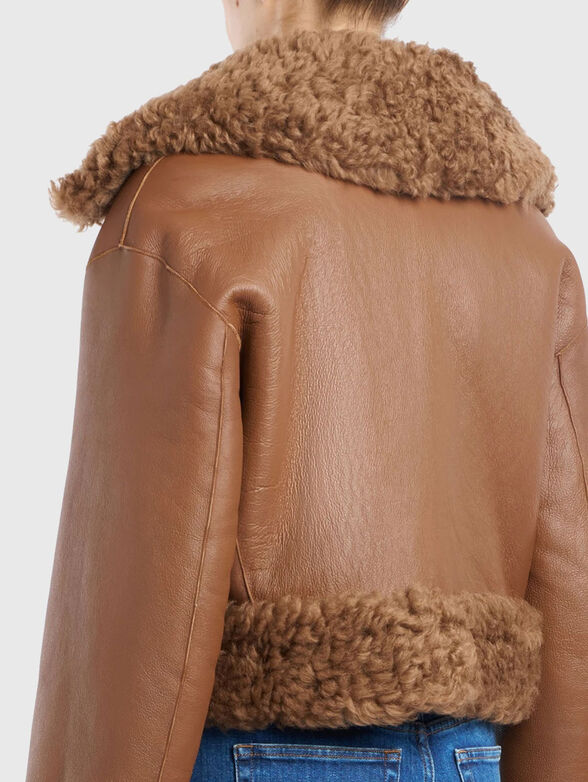 Cropped shearling jacket - 6