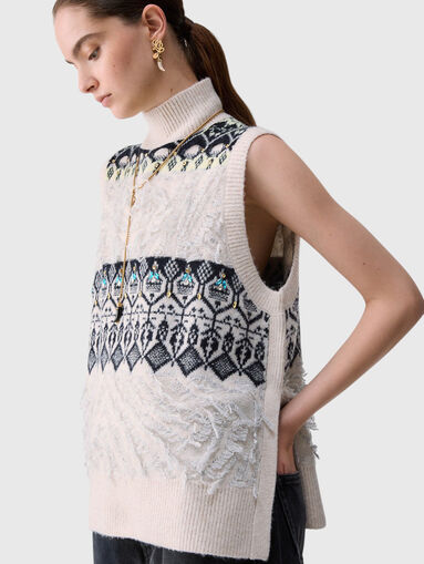 Beaded embroidered jacquard vest - 4