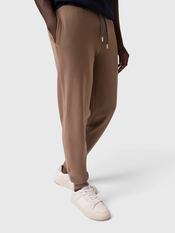 Sports pants with drawstrings - 1