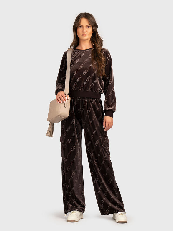 Sports pants with side pockets - 6