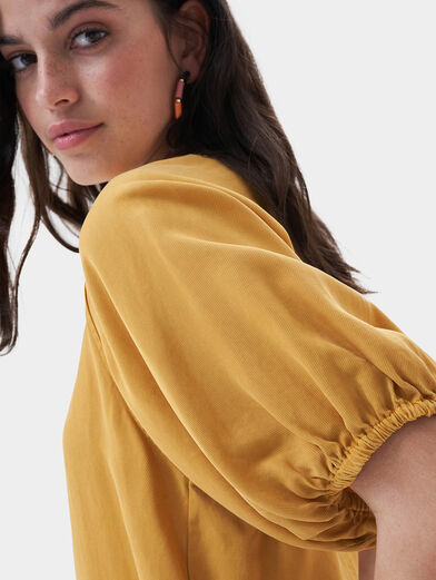 Blouse in mustard color - 4