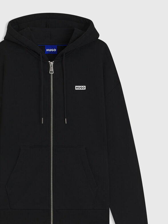 Sweatshirt with hood and zip - 2