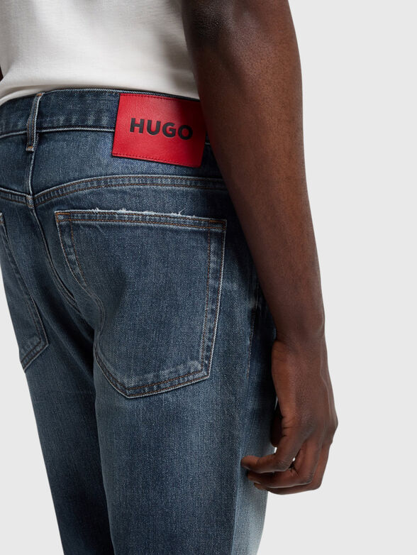 Slim-fit jeans with a bleached effect - 3