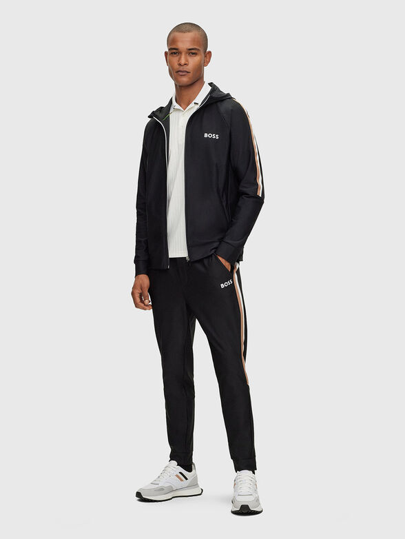 Sweatshirt with contrasting stfipes - 2