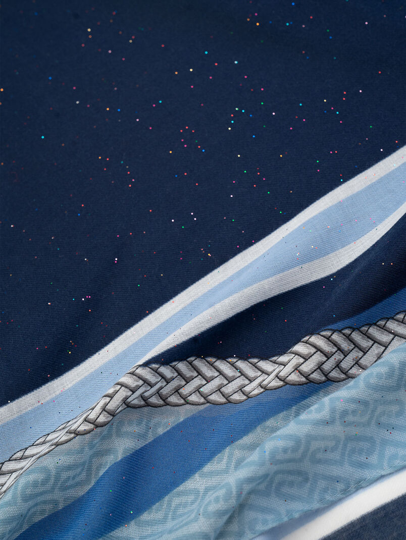 Square scarf with print - 3