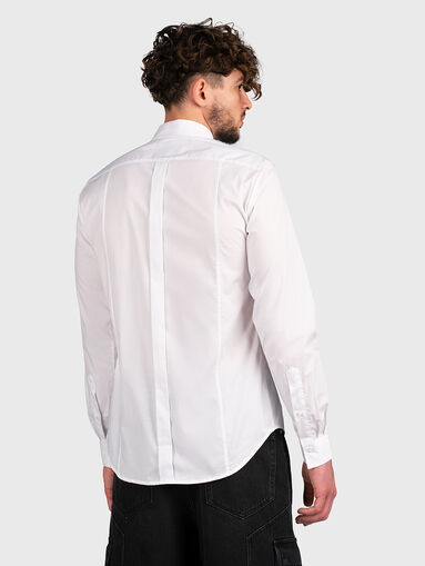 Shirt with accent pocket - 2