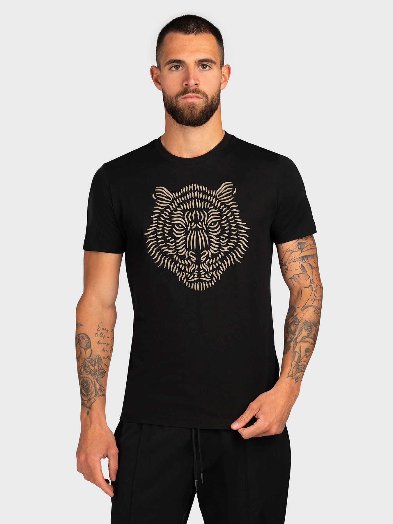 Black T-shirt with contrast print brand ANTONY MORATO