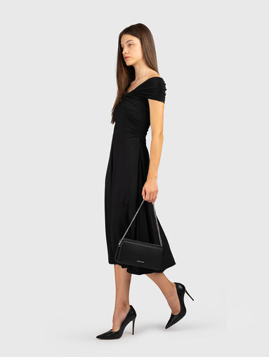 Midi dress with a ruffle - 5