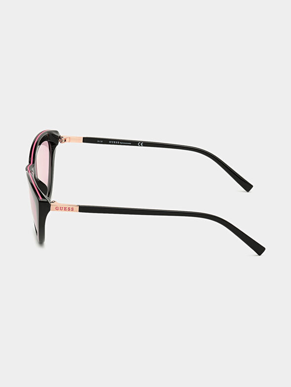Sunglasses in black color - 2