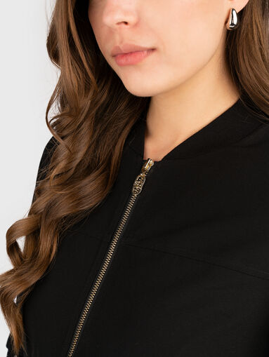 Black jacket with sequins - 4