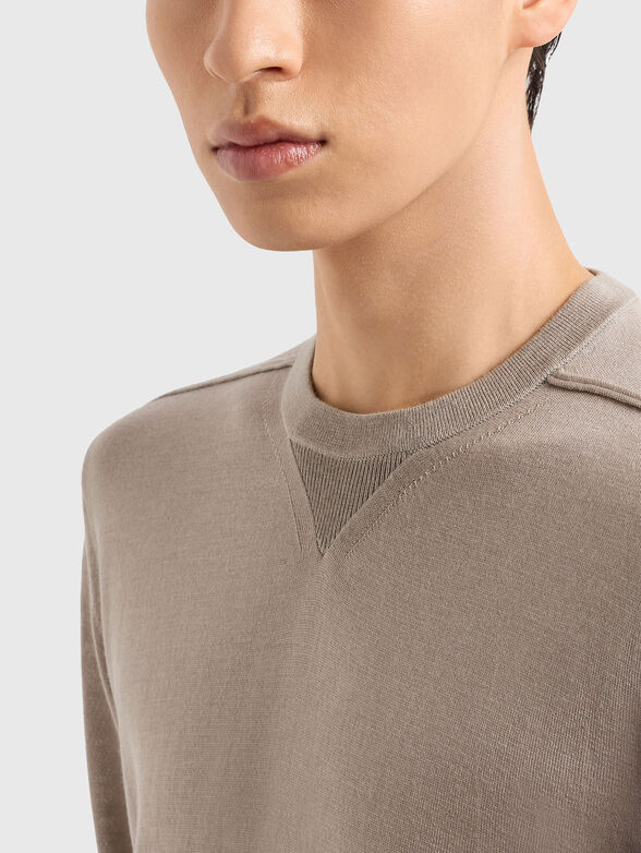 Round neck wool blend sweater - 4