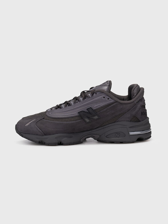 Sports shoes 1000  - 3