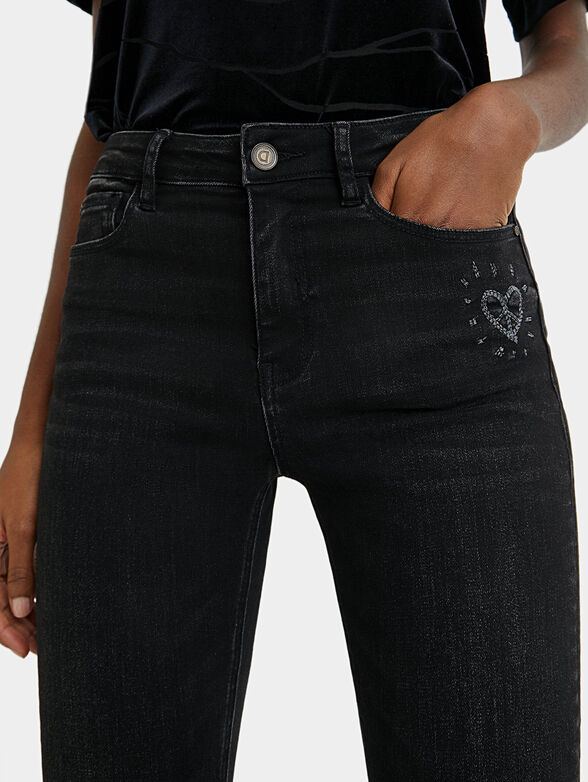 ALBA Jeans with embroidered accent - 5