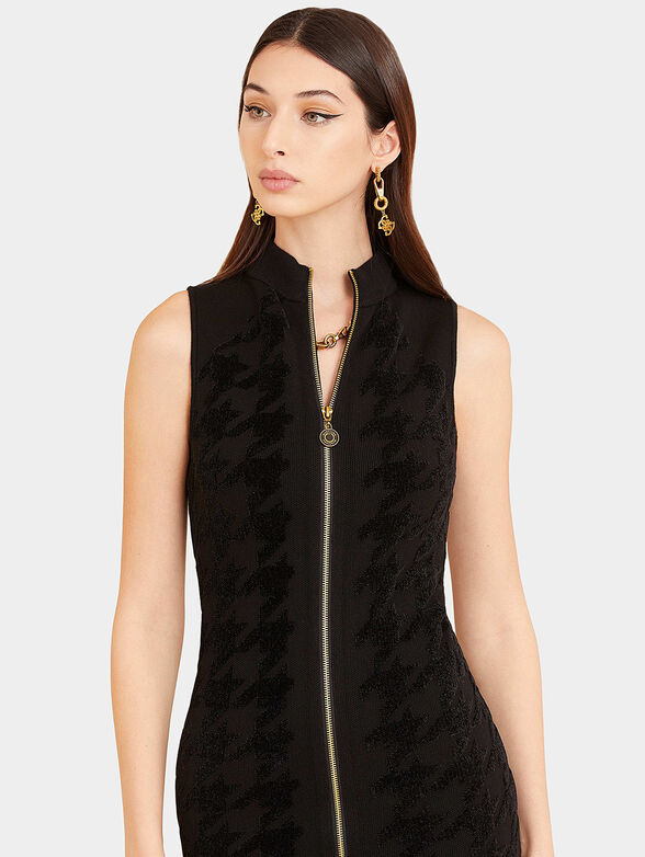 Knitted dress with embossed texture - 3