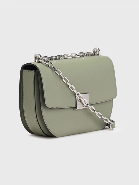 Crossbody bag with chain handle - 4