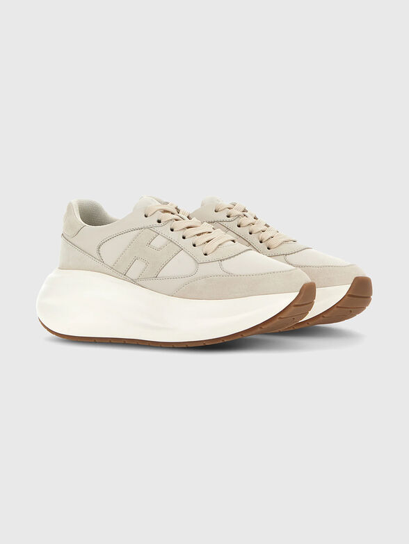 Sport shoes H696 - 2