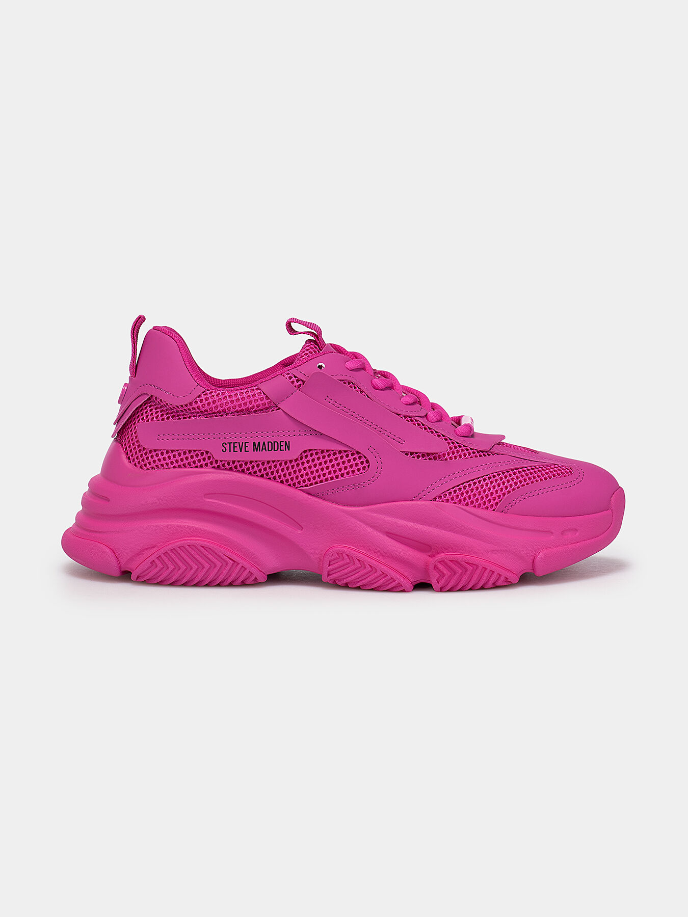 Steve madden sales sports shoes