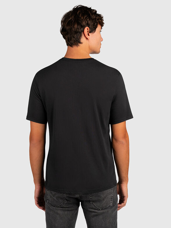 Levi's® T-shirt with logo detail - 3
