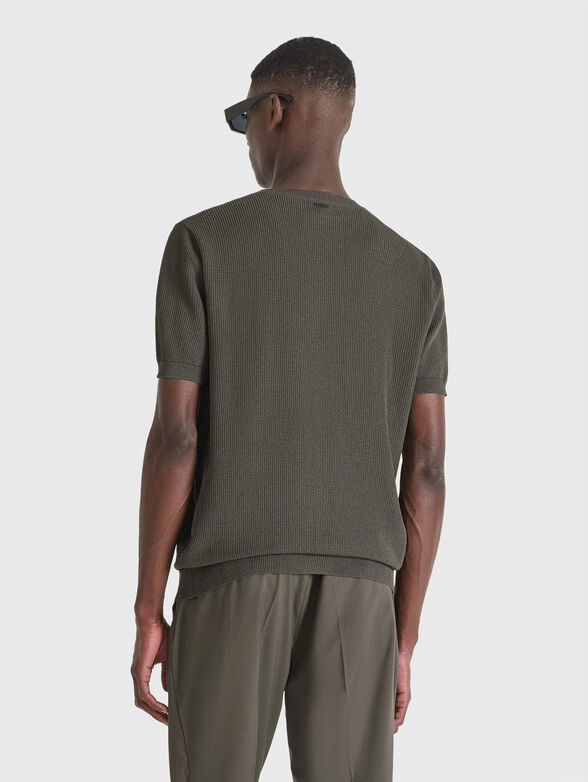 Short sleeve sweater in black - 2