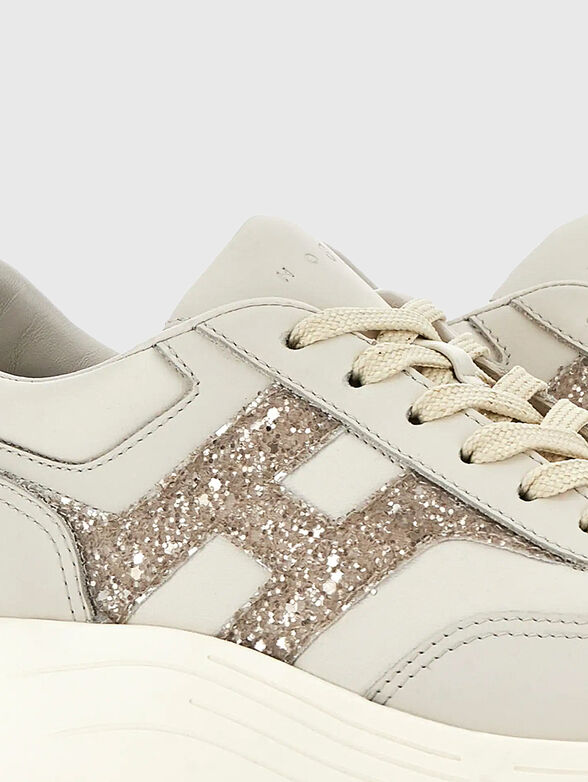 Sport shoes - 3
