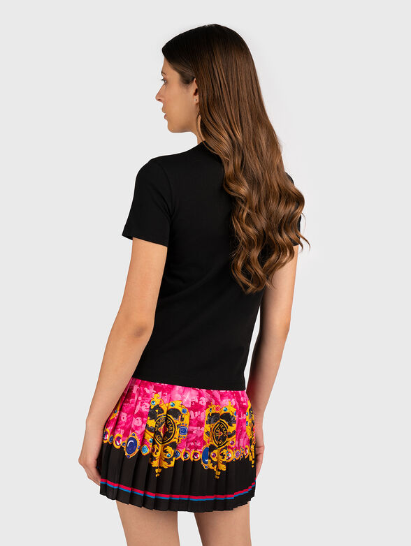 Black T-shirt with accent print - 3