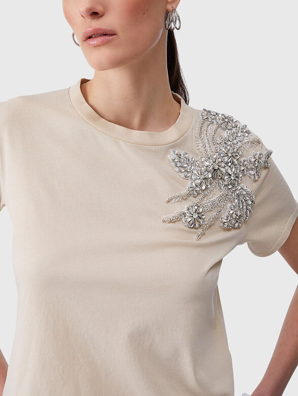 T-shirt with jewel embroidery - 4