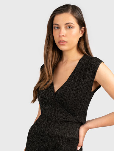 Jumpsuit with shiny threads - 3