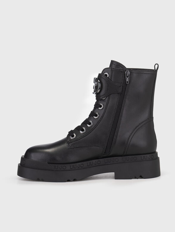 LOVE 40  black boots  - 4