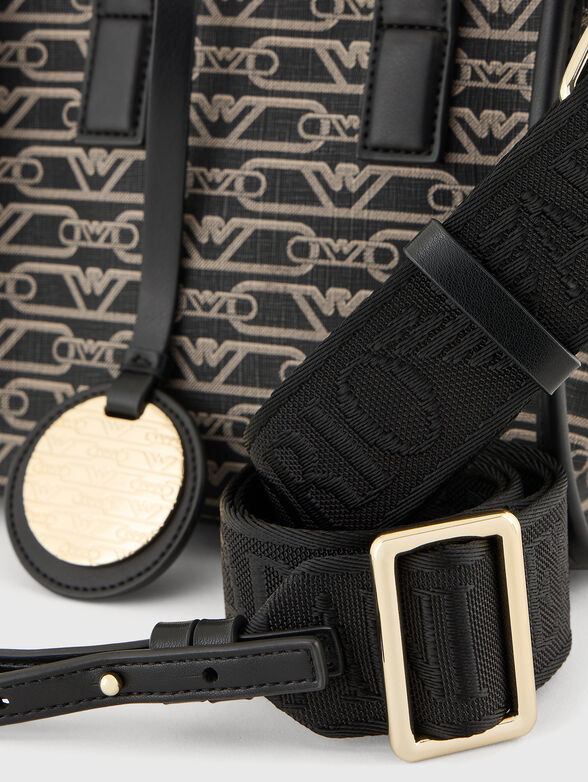 Crossbody bag with monogram print - 5