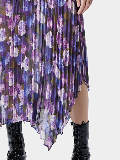 Pleated asymmetric dress with floral print - 3