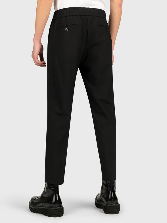 Wool blend trousers with an elastic waist - 3