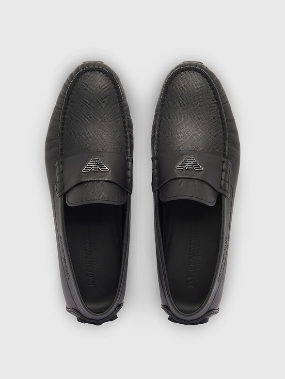 Leather moccasins with a saffiano effect - 6