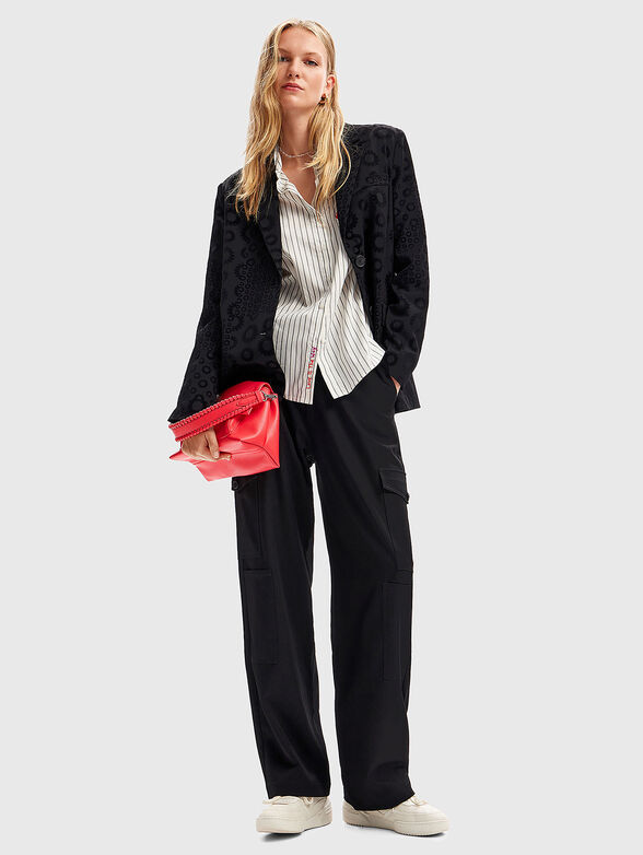 Blazer with black details - 2