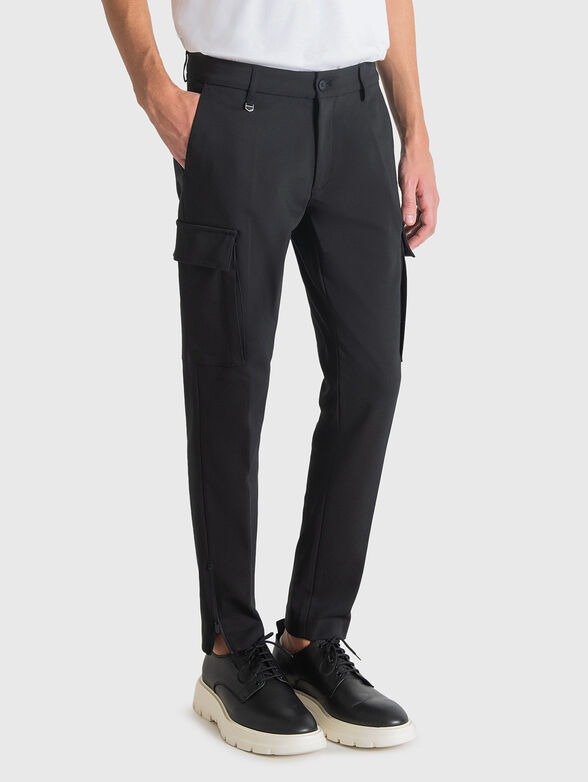 Black cargo trousers - 4