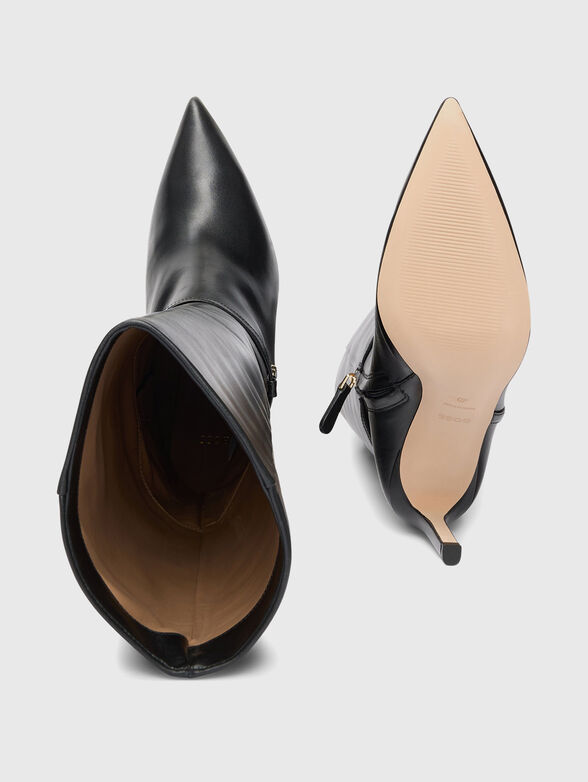 Leather heeled boots - 5