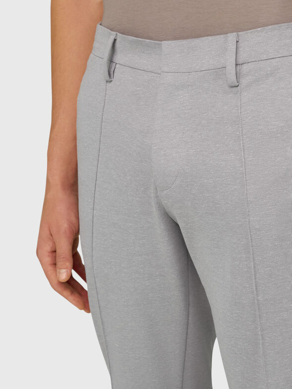 Straight-leg trousers made of cotton blend - 3
