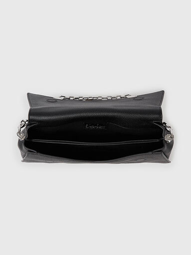 K/SEVEN bag with chain detail - 5