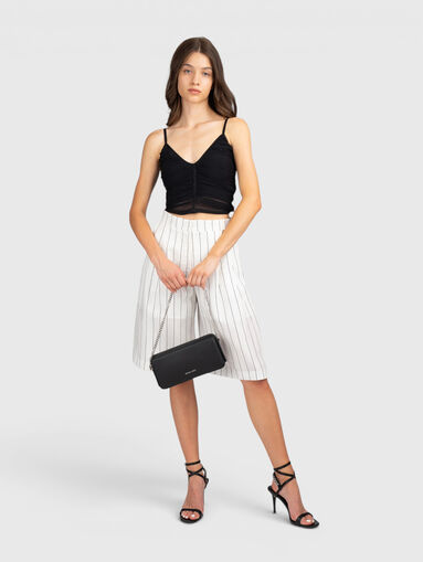 Striped shorts  - 4