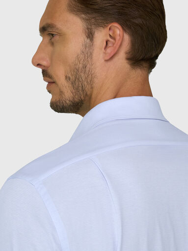 Blue shirt - 5