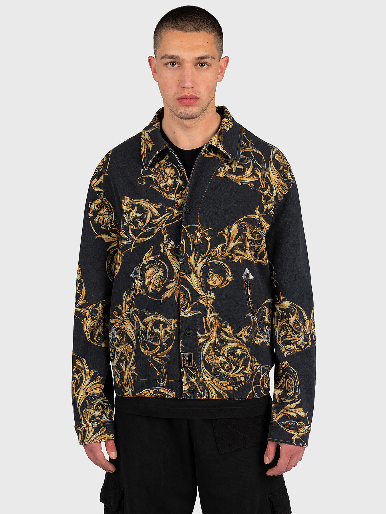 Black denim jacket with baroque print brand VERSACE JEANS COUTURE Globalbrandsstore en