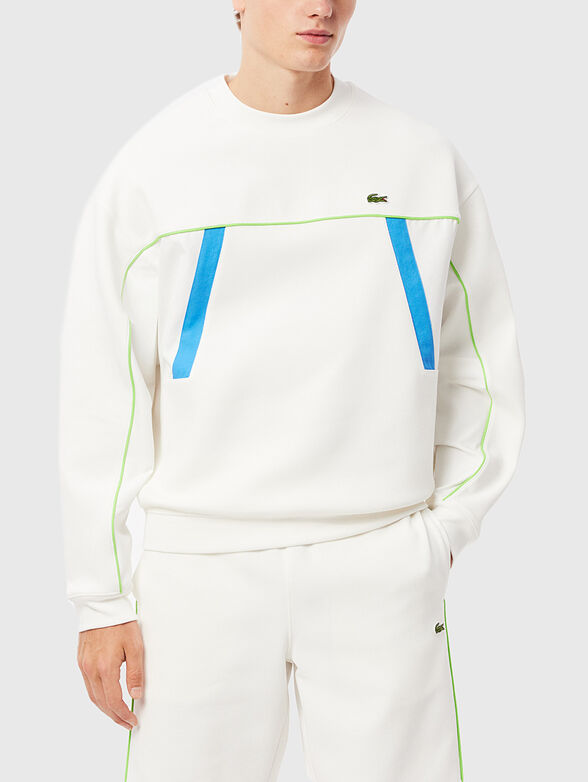 Sweatshirt with contrasting details - 1