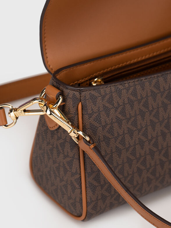 Bag with metal logo and monogram print - 6
