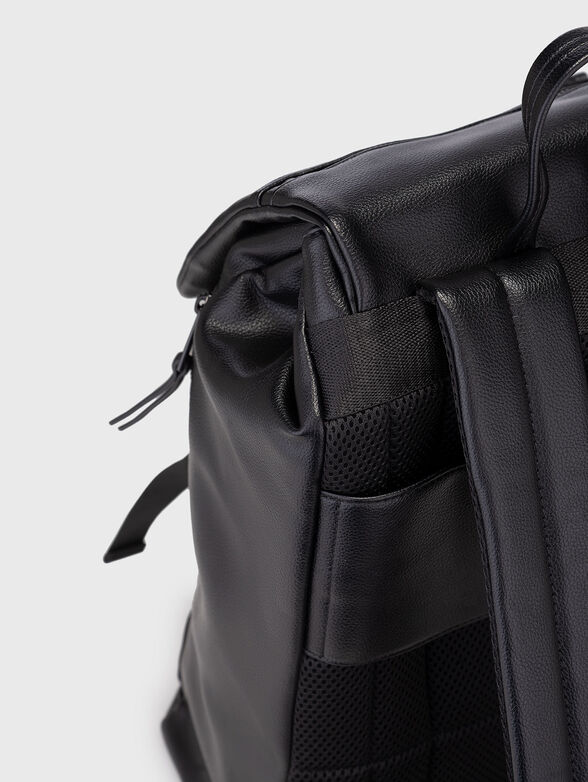 Black faux leather backpack - 5