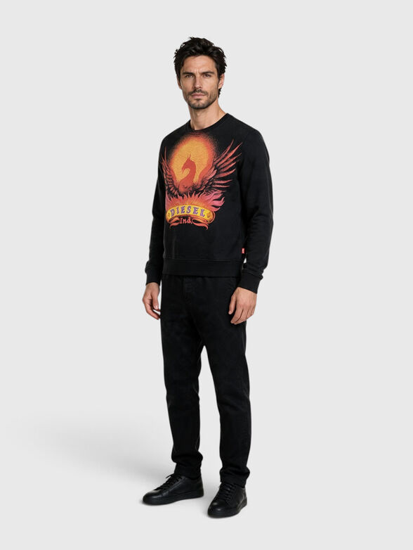 Sweatshirt with a graphic print - 2