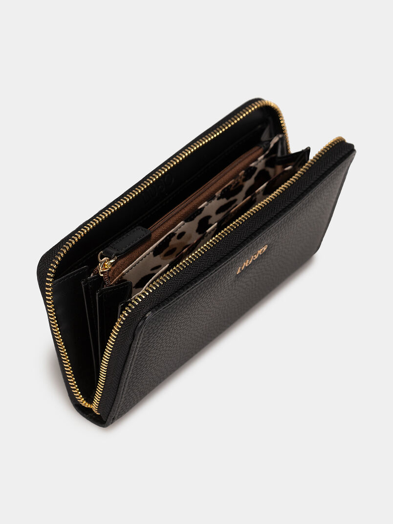 Purse with logo accent - 3