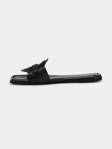 Leather sandals with logo accent - 4