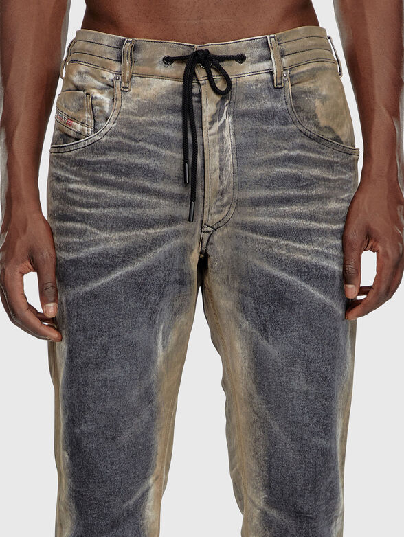 2032 D-KROOLEY-B JOGG jeans with coated effect - 3